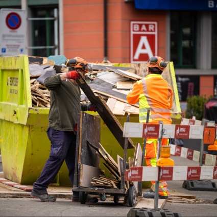 Aumentano gli occupati, calano i posti vacanti