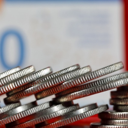 La crescita economica rallenta: le nuove stime del KOF correggono al ribasso il Pil