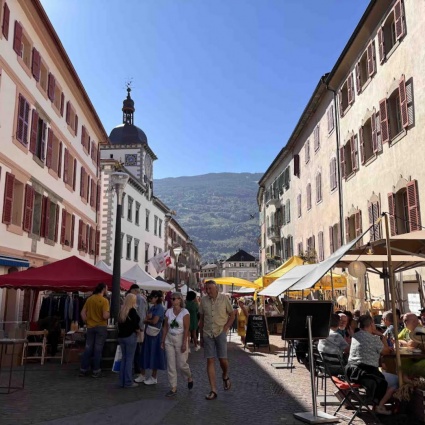 Sion: il cuore solare del Vallese tra storia, cultura e vino