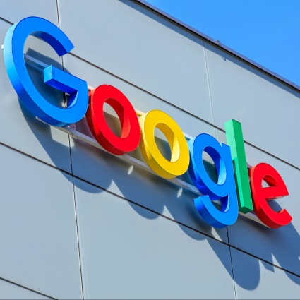 Google: la UE indaga sui presunti declassamenti dei contenuti dei media