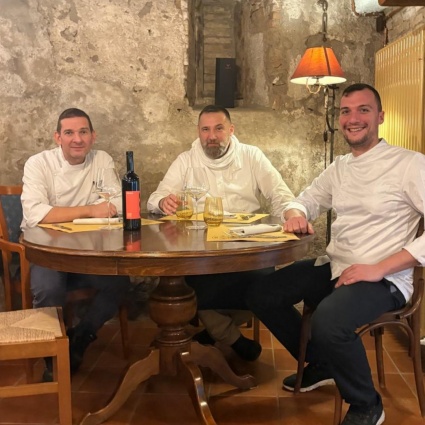 Riapre la storica Osteria Caffè Lüis