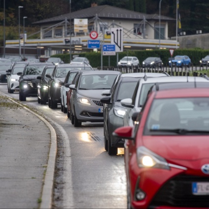 «Violati i diritti dei frontalieri», il Ticino denunciato presso l'Organizzazione Mondiale del Lavoro