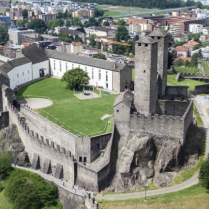 «Fortezza? I castelli sono sempre stati tre, e tre devono restare»