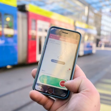 Sali, scendi: al tuo biglietto ci pensa l'app