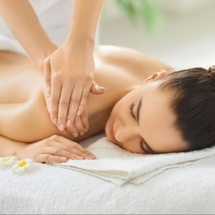 Splash&Spa rivoluziona il benessere: nuovo trattamento viso corpo e capelli tra scienza e sensorialità