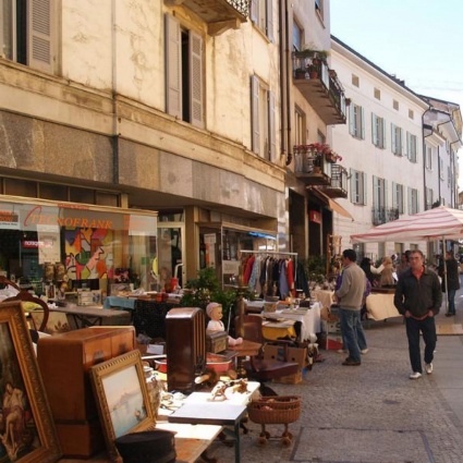 Torna la Fiera dell’antiquariato: arte e collezionismo protagonisti nel centro storico