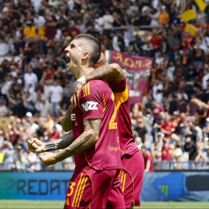 Un mezzogiorno di fuoco: Napoli in Champions, derby alla Roma, crolla la Juve