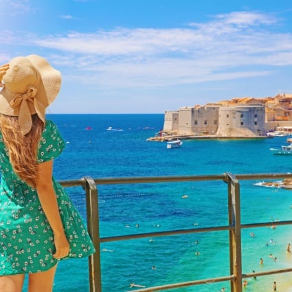 7€ per un cappuccino, 80€ per il lettino in spiaggia: turisti in fuga dalla euro-Croazia