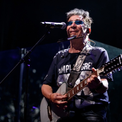 Edoardo Bennato, gli 80 anni del cantautore rock
