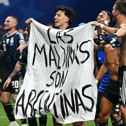 Dal calcio alla politica: «Le Malvinas sono argentine». Finale a rischio?