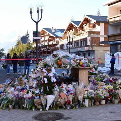 Tragedia di Crans-Montana, ora l'ex sindaco collabora con la giustizia