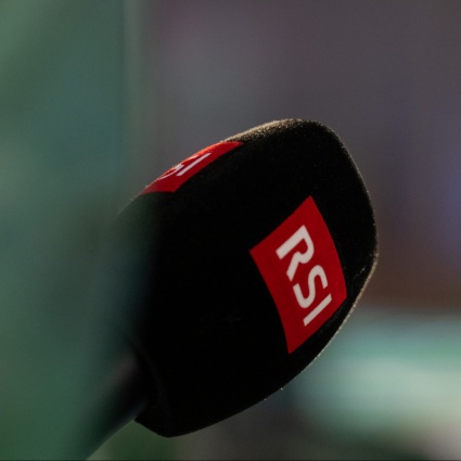 Comportamenti inadeguati, interrotto il rapporto di lavoro tra RSI e il giornalista sospeso
