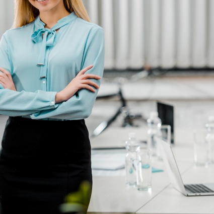Donne ai vertici della finanza svizzera: la scalata continua