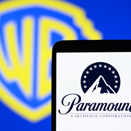 Via libera alla fusione Paramount-Warner Bros