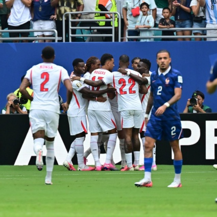 Dieci gol e difese horror, l'Inghilterra gode in una finalina pazza