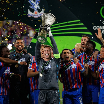 Il Crystal Palace si allena a Chiasso
