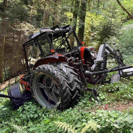 Incidente con il trattore, morto un 73enne