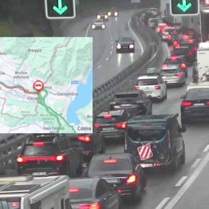 Ingorgo di 20 chilometri: tre ore di attesa. Rirtardi a Chiasso Brogeda