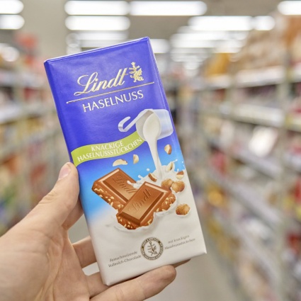Lindt punta sulle confezioni più piccole