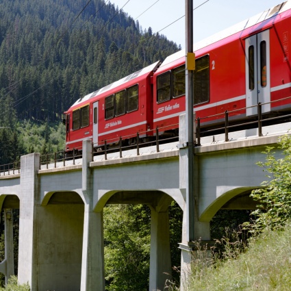 Da Livigno a S-chanf in treno: in futuro potrebbe diventare realtà