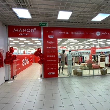 Manor riapre il suo Outlet di Grancia: oltre 600 m² dedicati alle grandi marche a prezzi outlet