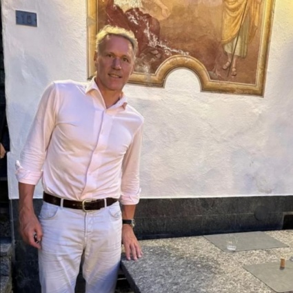 Marco van Basten a tavola a… Losone