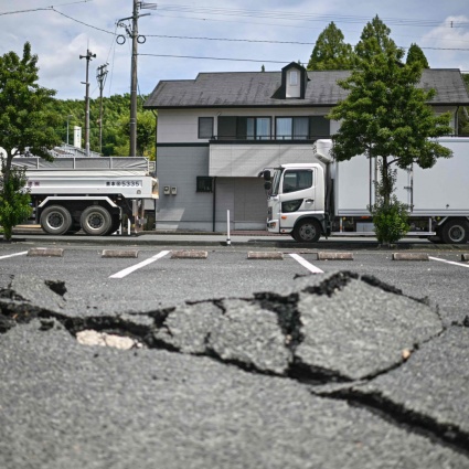 Nuovo bilancio del terremoto: i morti sono almeno 28