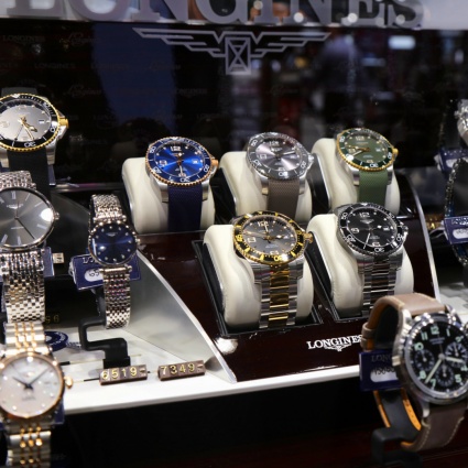 Orologi svizzeri: export in netta crescita, ma non basta