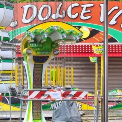15enne muore folgorato al luna park
