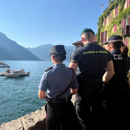 Sanzionati per i tuffi vietati nel Lago di Como