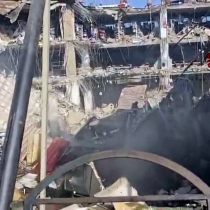 Crolla un edificio in Sicilia: si cercano i dispersi