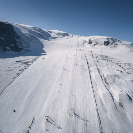 Caldo record: stop allo sci estivo ai piedi del Cervino
