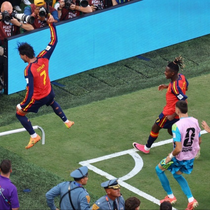 La Spagna domina, soffre e poi scrive la storia: è campione del mondo