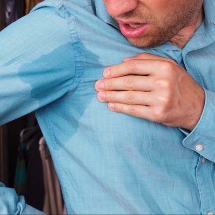 Non solo fastidio: come il sudore ci salva la vita