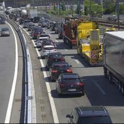 Incidente appena dopo il Ponte Diga, ed è subito traffico in tilt