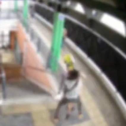 Tragica lite in stazione a Roma: uomo ucciso a colpi di cacciavite