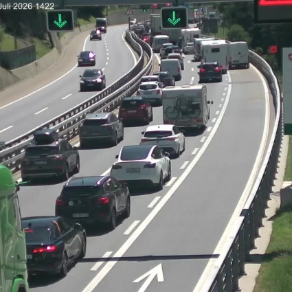 Un tranquillo venerdì di... coda sull'A2