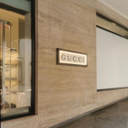 Via Nassa, chiude anche Gucci: «Era una morte annunciata»