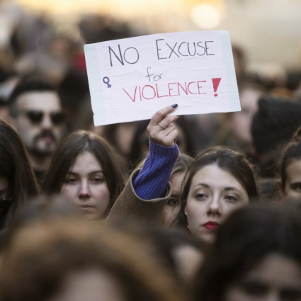 «Nessuna comunicazione su Zali. E noi scendiamo in piazza»