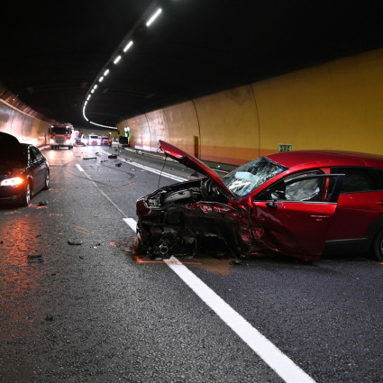 Carambola nel tunnel di Crapteig: due feriti