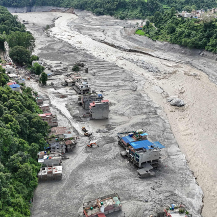 Alluvione in Nepal: due gli svizzeri tratti in salvo, un terzo è ancora disperso