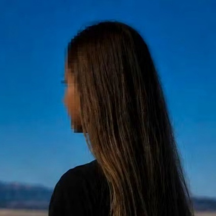 Mia: «A 16 anni il mio ragazzo mi ha costretta a prostituirmi»