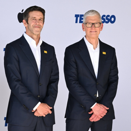 Ultimo giorno di Cook alla guida di Apple