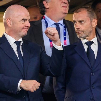 Fiducia infranta con l'inganno: Infantino spalle al muro