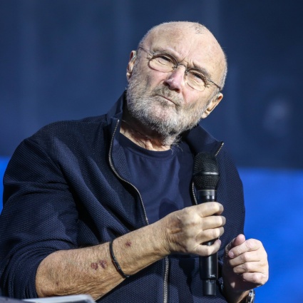 Phil Collins: «Ho rischiato la vita per l’alcol»