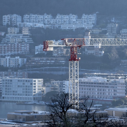 Tassa sugli utili immobiliari, «una fetta anche per i Comuni»