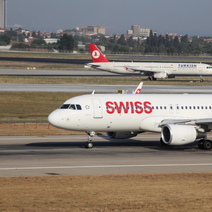 Connessione Wi-Fi Starlink presto a bordo anche di Swiss