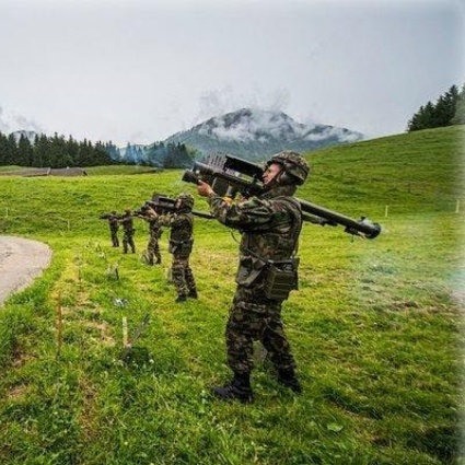 Il Consiglio federale chiede 970 milioni per la difesa aerea