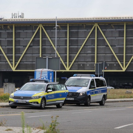 A Lipsia«attacco ibrido con droni»