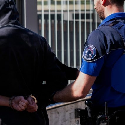 Tentato furto con scasso: arrestati due uomini